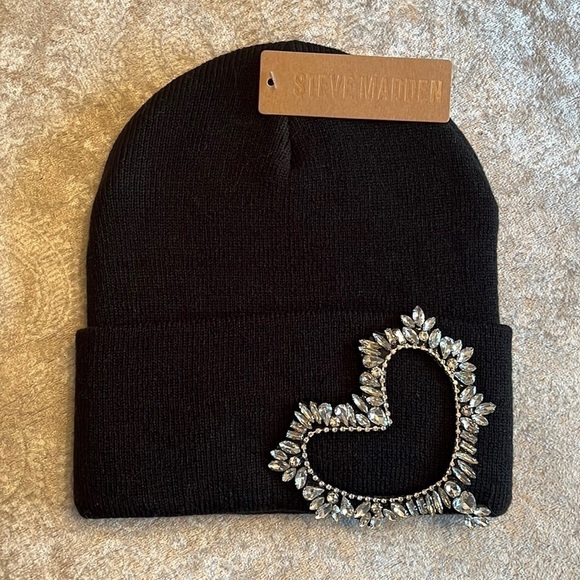 Brand New Steve Madden Black Knit Beanie Hat w/ Rhinestone Beaded Heart - Picture 12 of 12